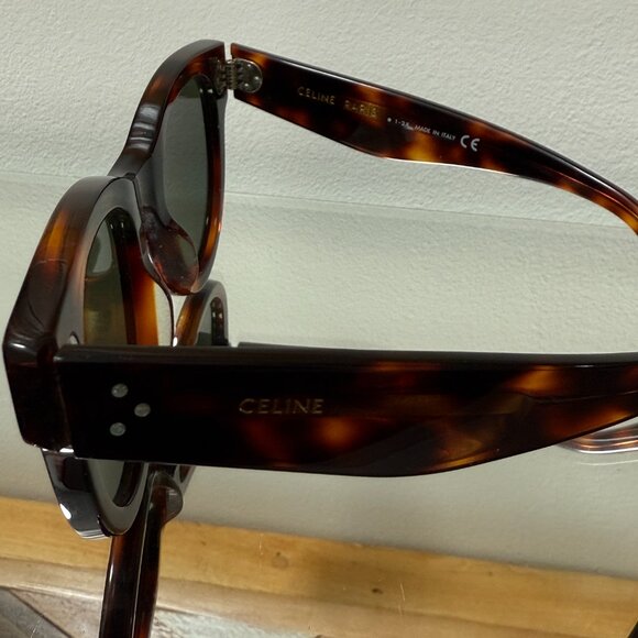 Celine CL4003IN Tortoise Sunglasses - Picture 5 of 7